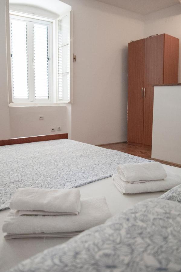 Apartment Old Town Herceg Novi Eksteriør billede